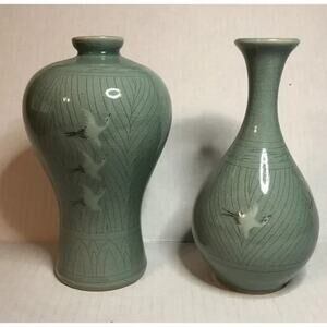 Pair Celadon Vase set Crane Crackle Glaze Decorate Green Pottery Asian Style